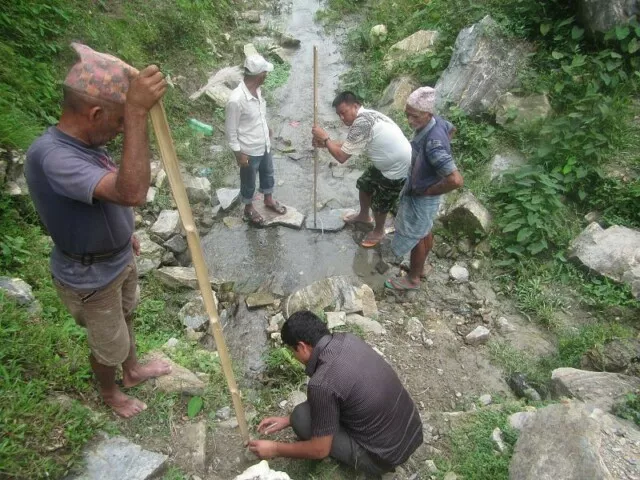 File:SLP006 communities preparing for powerhouse construction-640x480.png
